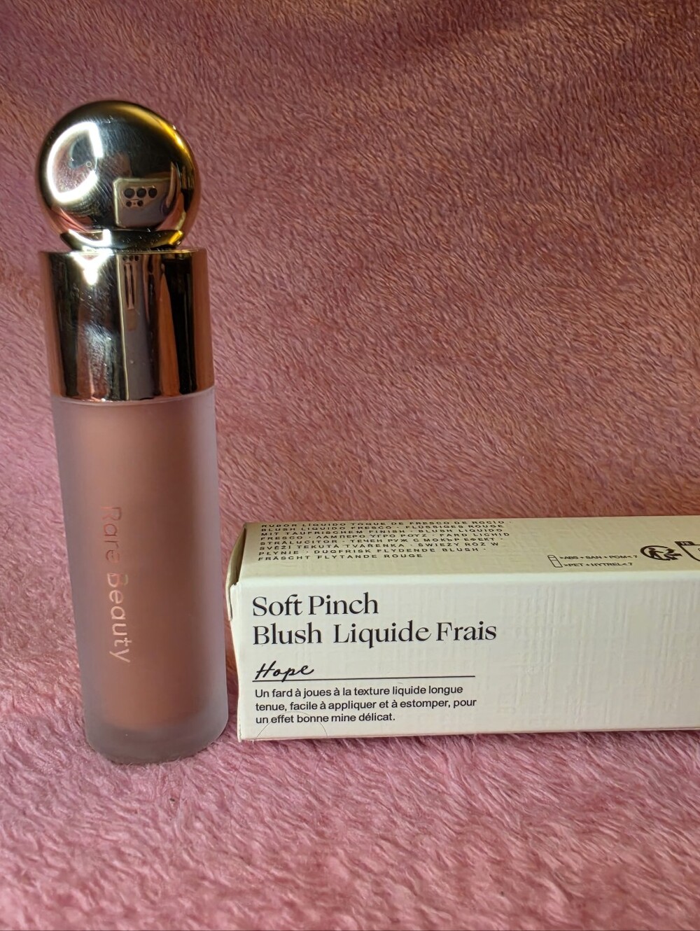 Rare Beauty Soft Pinch Liquid Blush in Hope